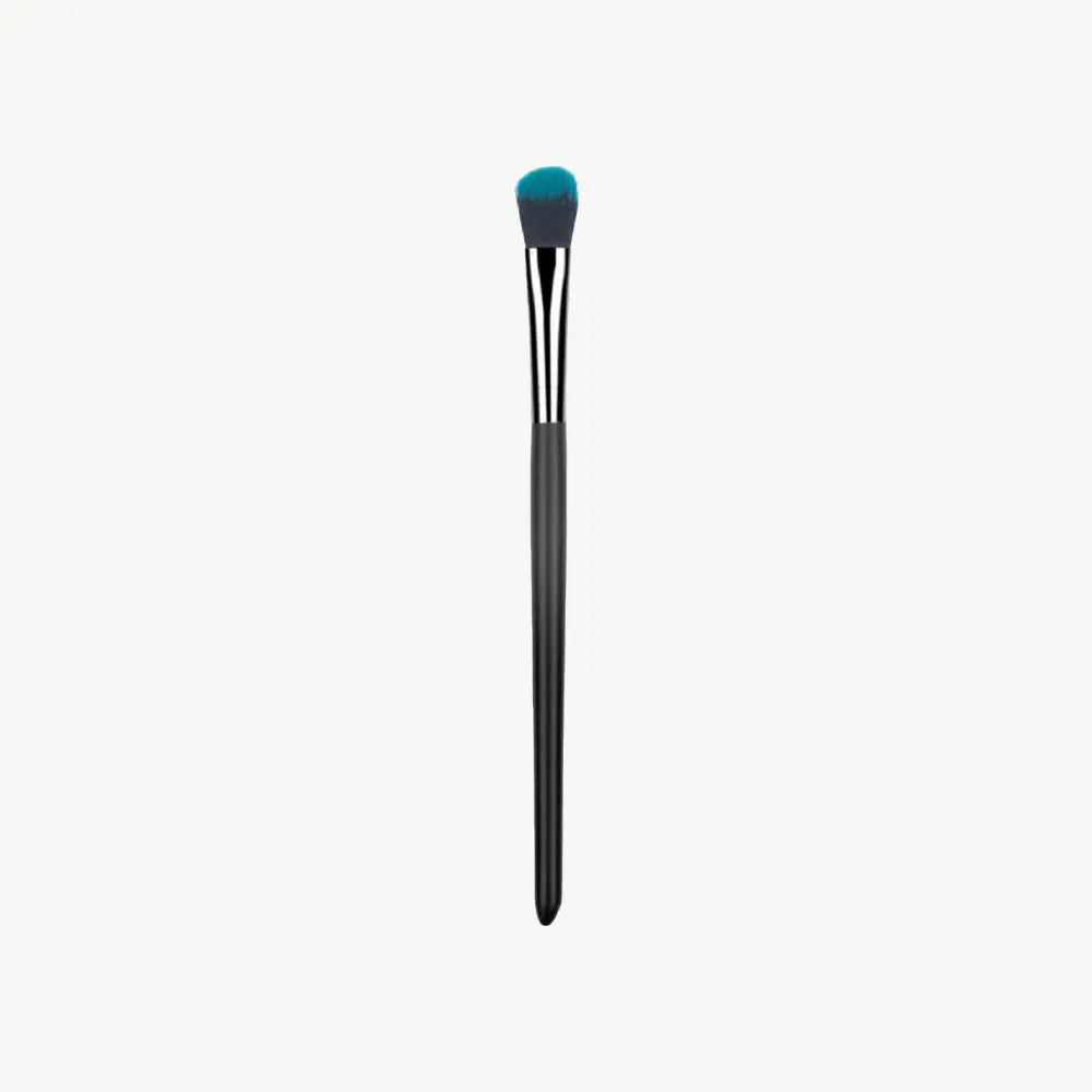 New Well Açılı Far Karıştırma Fırçası | New Well Makeup